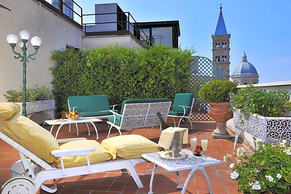 Hotel Mecenate Palace