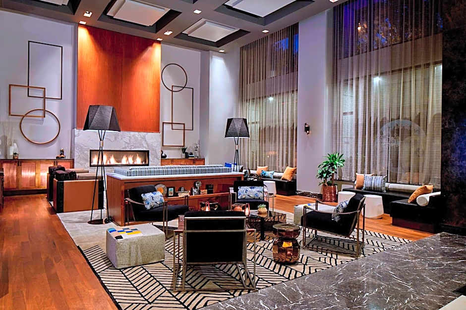 Renaissance by Marriott Atlanta Midtown Hotel