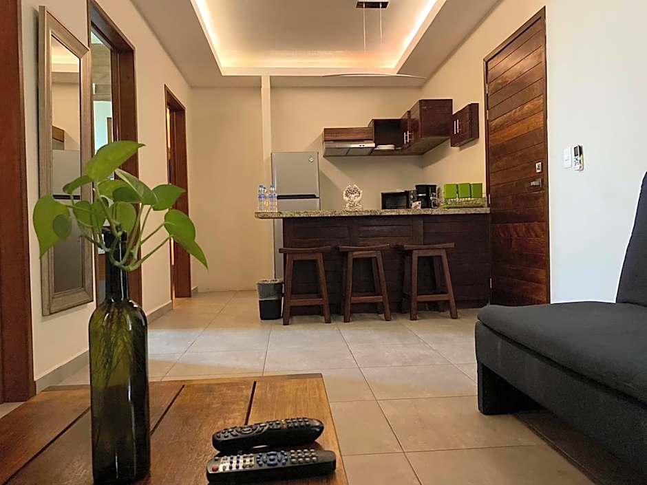 Aquastar Hotel & Apartments