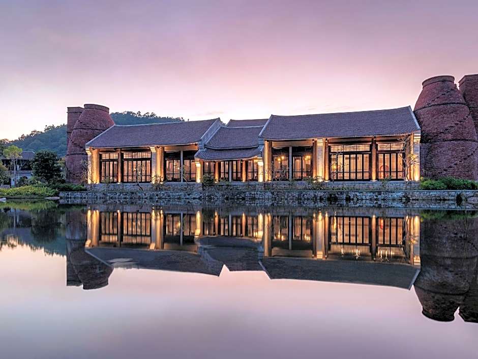 Legacy Yen Tu-MGallery by Sofitel