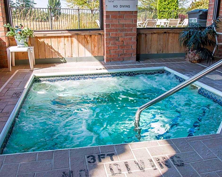 Quality Inn Hudsonville South