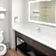 Holiday Inn Express and Suites - Stroudsburg By IHG