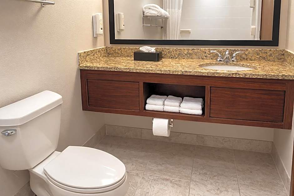 Quality Inn & Suites Colby