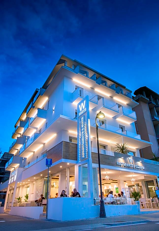 White Suite & Apartments