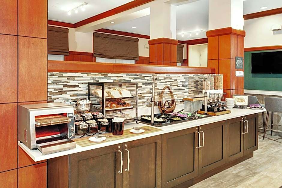 Hilton Garden Inn Evanston