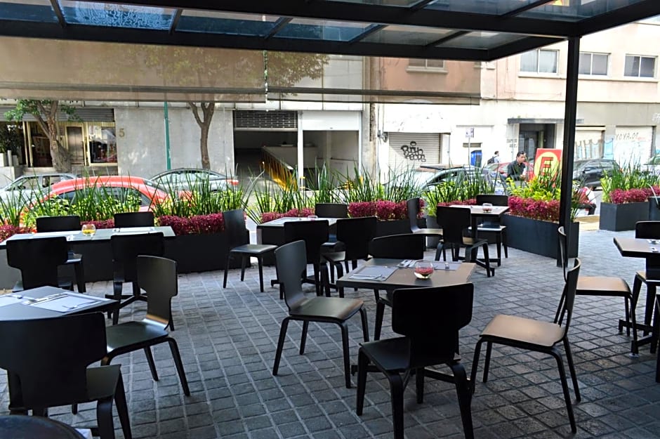 Hotel El Ejecutivo by Reforma Avenue