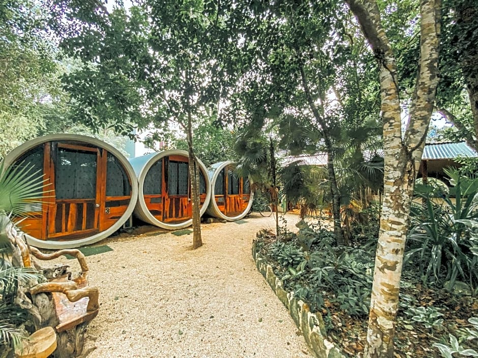 Tubo Tulum Hostel