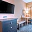 Cambria Hotel Akron - Canton Airport