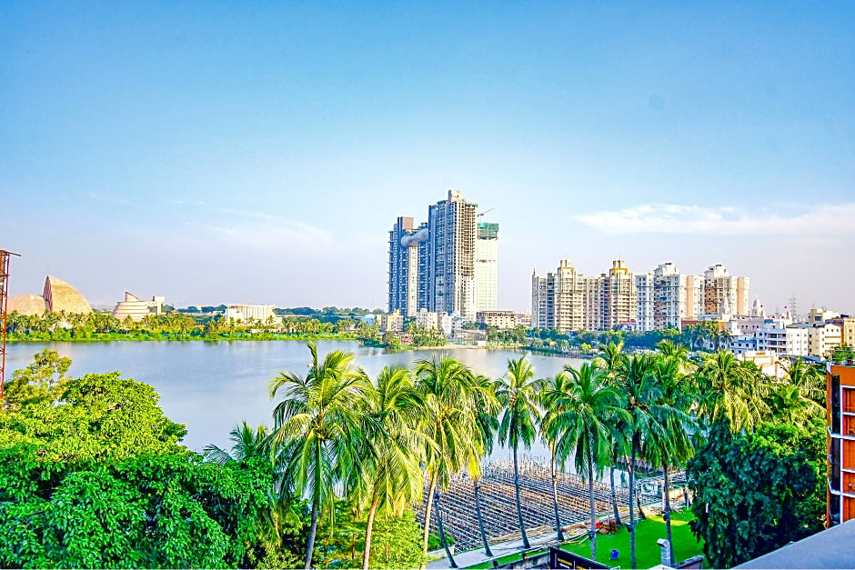 FabHotel Lake View Topsia - China Town