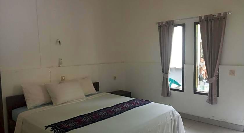 Bukit Garden Gili Trawangan RedPartner