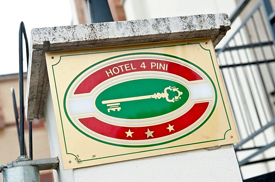 Hotel 4 Pini