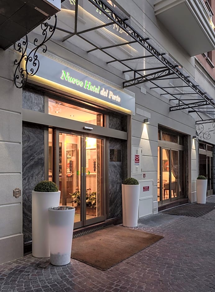 Nuovo Hotel Del Porto