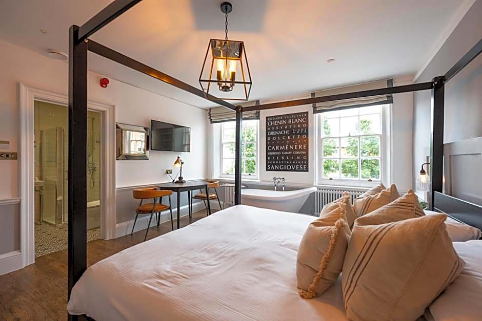 Tavern Townhouse - Boutique Town Centre Stay, Henley-on-Thames