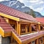 Moose Hotel and Suites