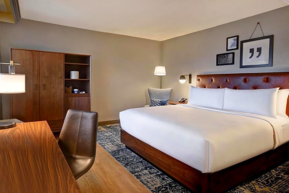 Four Points by Sheraton Boston Newton