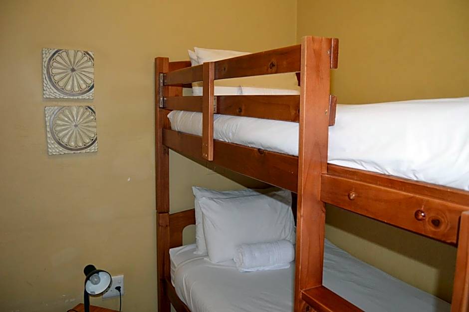 Ascot Inn