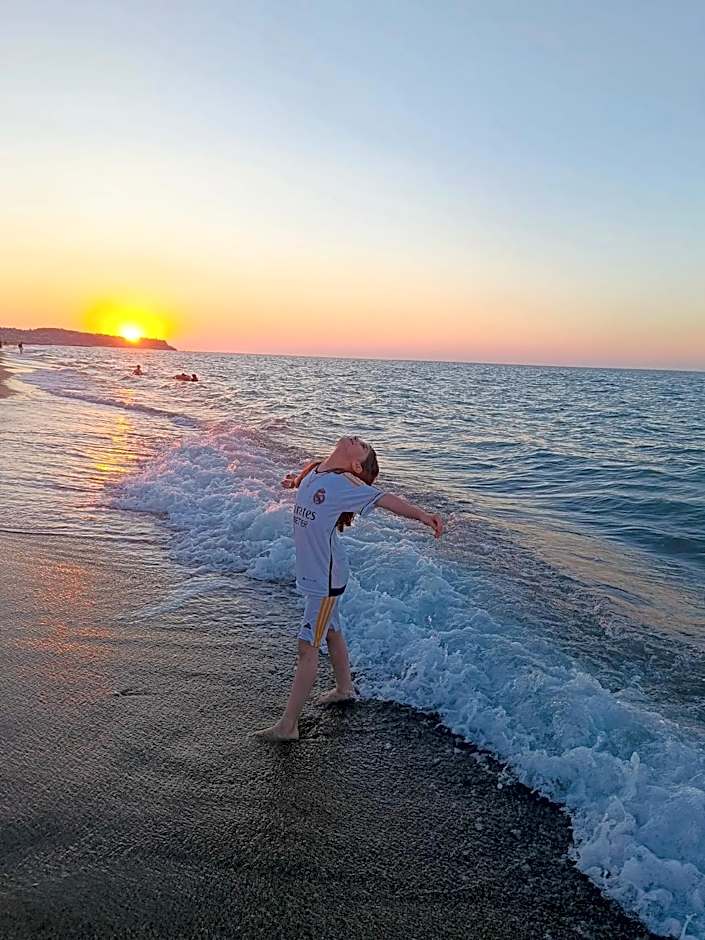 Airport Black Sea Hotel & Restaurant