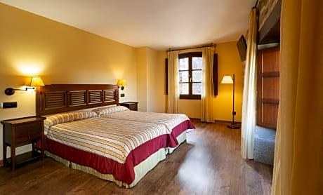Double Room with Breakfast - Non Refundable
