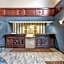 Comfort Suites