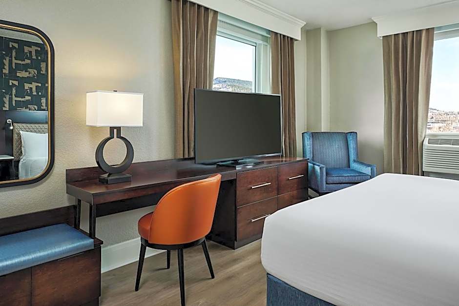 Hotel Alex Johnson Rapid City, Curio Collection by Hilton