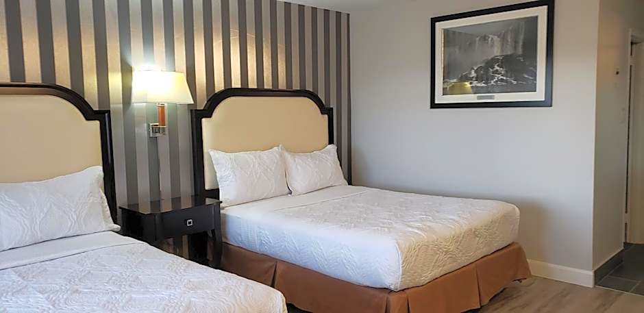 Niagara Falls Courtside Inn