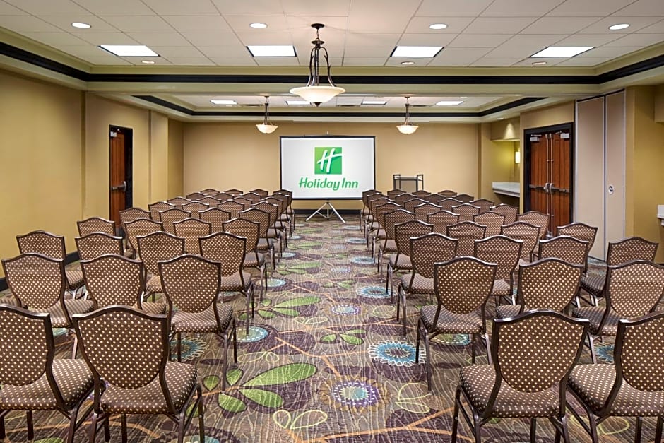 Holiday Inn Grand Rapids-Airport, an IHG Hotel