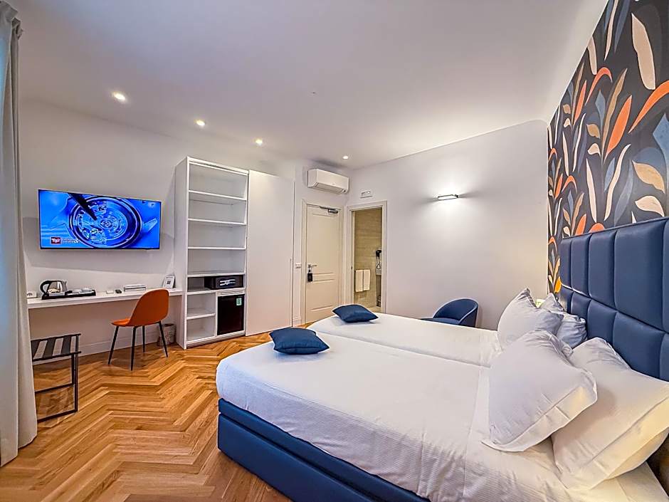 Foto 1 di 11 di Deluxe 1 Double Bed or 2 Beds, City View, Annex Building