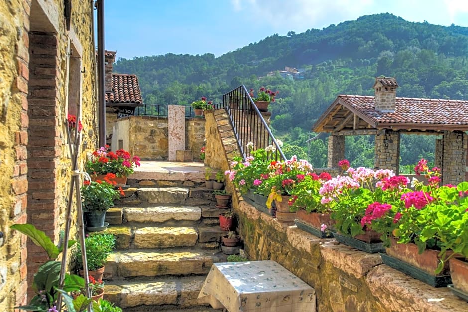 Agriturismo "Antico Borgo"