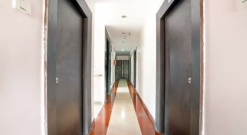 Hotel Sunshine Inn by OYO Rooms – Hyderabad, 