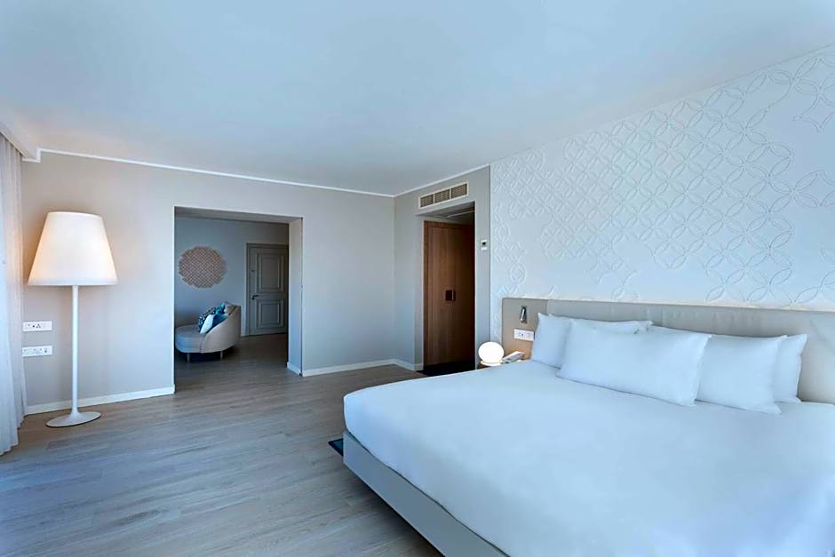 Photo 1 of 5 of Panorama Suite
