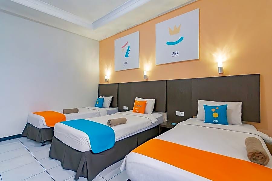 Sans Hotel Cihampelas Bandung