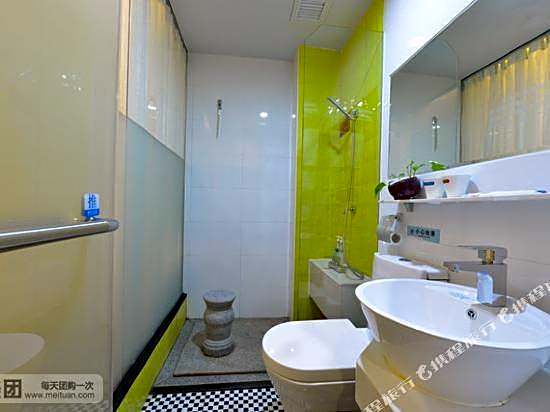 Wenxing Hotel