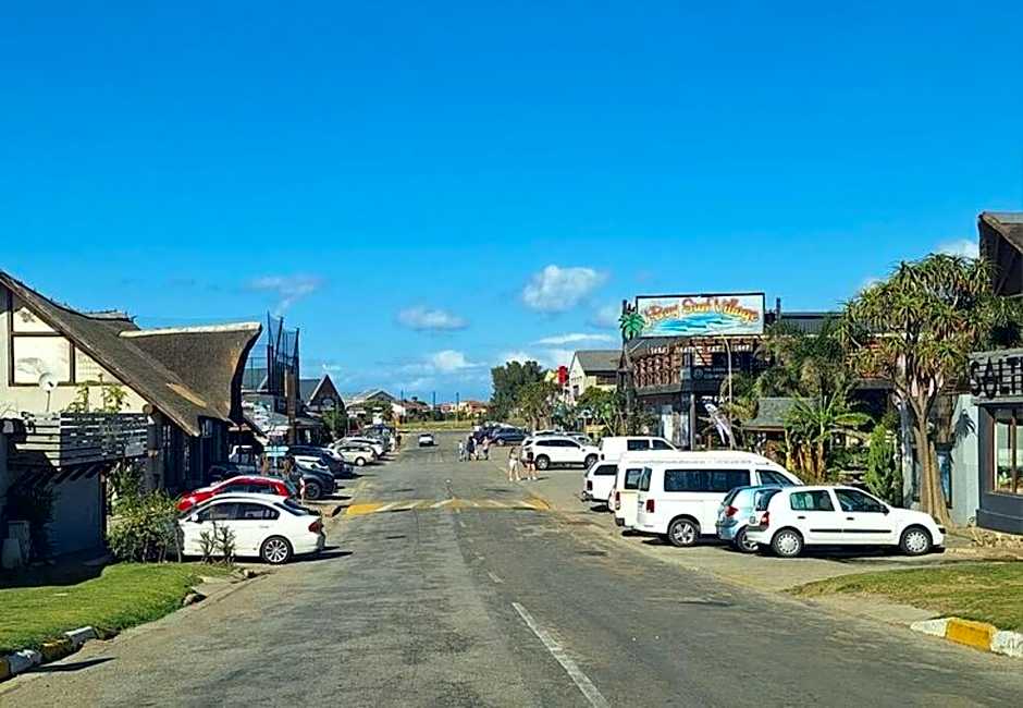 Jeffreys Bay - Life on the Canals