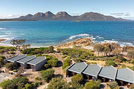 Edge of the Bay Resort