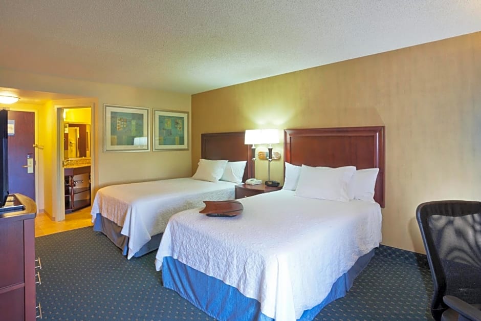 Hampton Inn Seattle Airport