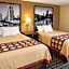Super 8 by Wyndham Melrose