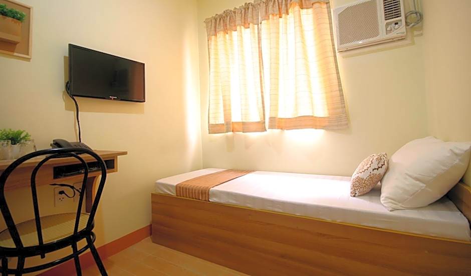Photo 1 of 8 of Anri Pension House