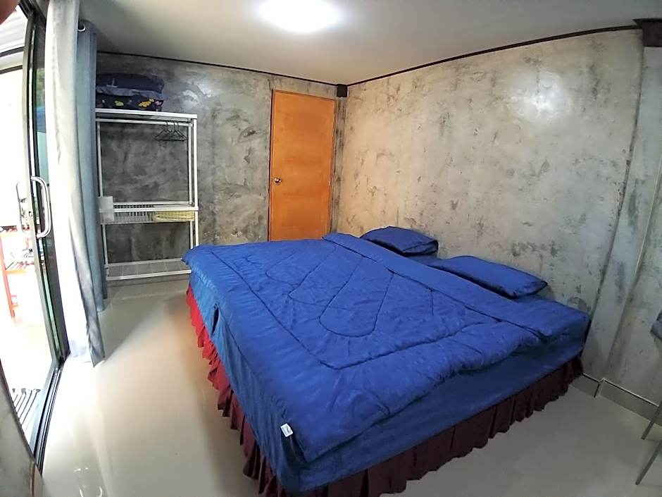 บ้านทะเลอิ่มเอม Bann Talay Im eimm