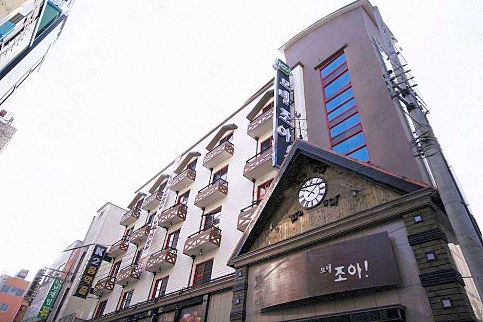 Hotel RUGO in Junghwasan-dong, Jeonju