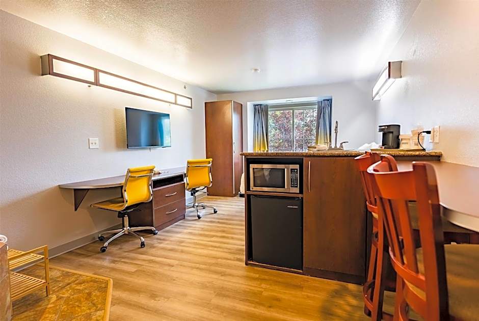 Microtel Inn & Suites By Wyndham Cheyenne