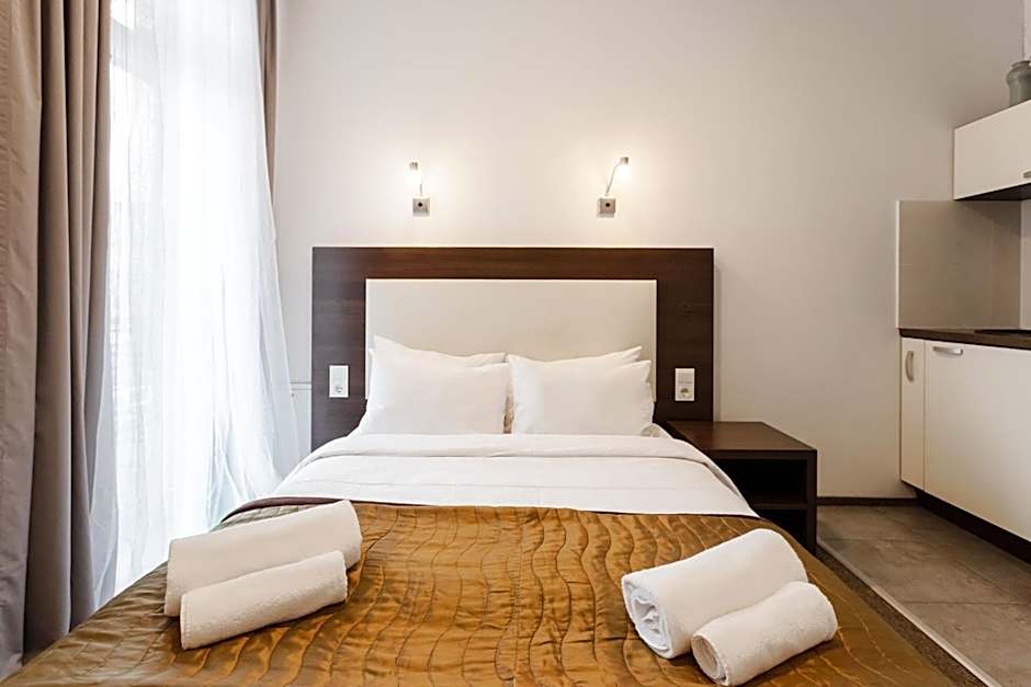 Photo 1 of 5 of 1 Double Bed or 2 Beds, Balcony