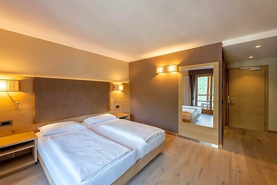 Design & Suite Hotel Ciarnadoi