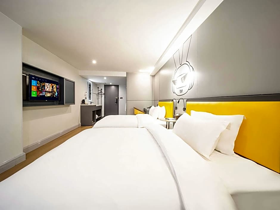 IU Hotel Xian Zhong Gu Lou Square