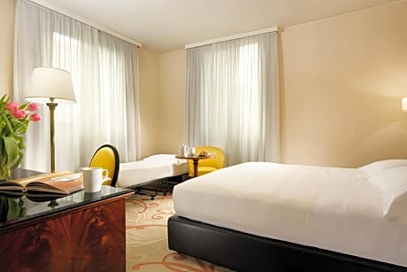 Classic Single Room