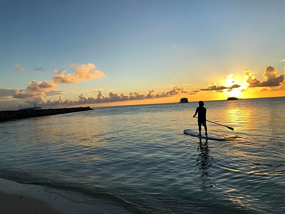 IRIS Beach Residence