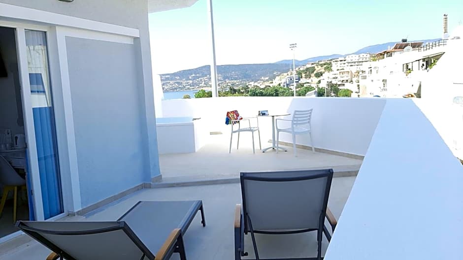 Naiades Marina Hotel