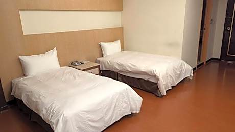 Superior Twin Room - No Windows