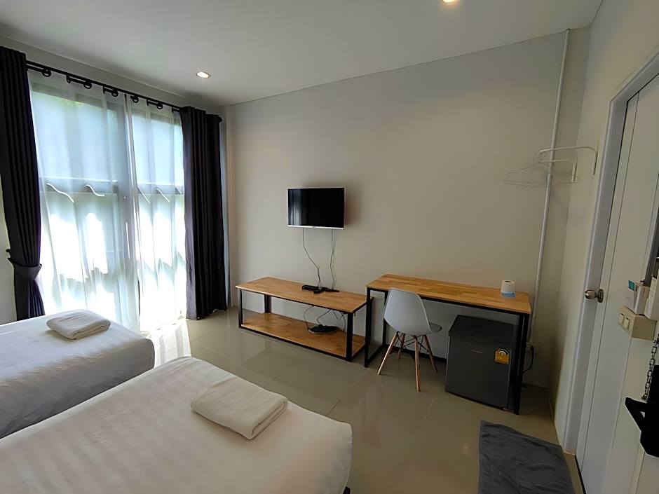 Life Hotel Rongkhun - White Temple Chiangrai