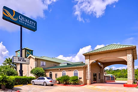 Quality Inn and Suites Beaumont