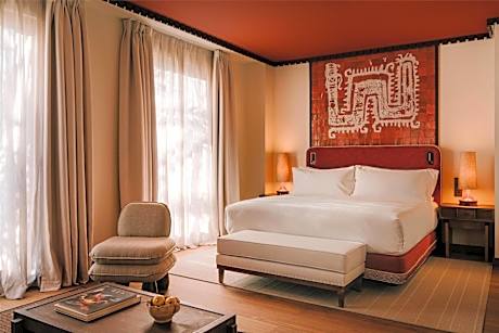 Palacio de Godoy Caceres, Curio Collection by Hilton